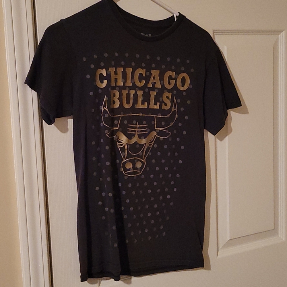 Chicago Bulls t shirt. Size S